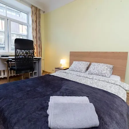 Apartment Quiet Hideaway In Centre *
